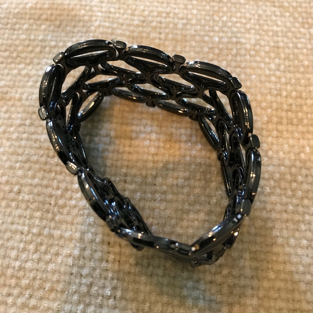 Bundle Bracelets - Picture 2 of 6